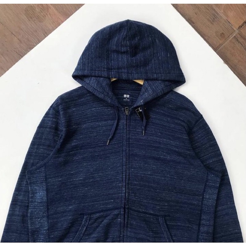 ZIP HOODIE UNIQLO