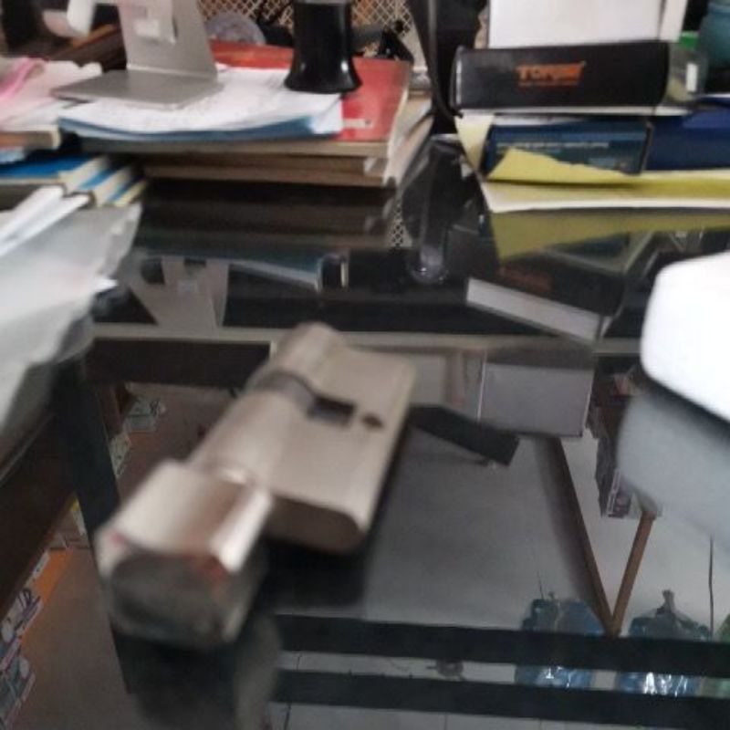 Silinder kunci pintu Grendel dalam 60mm igm