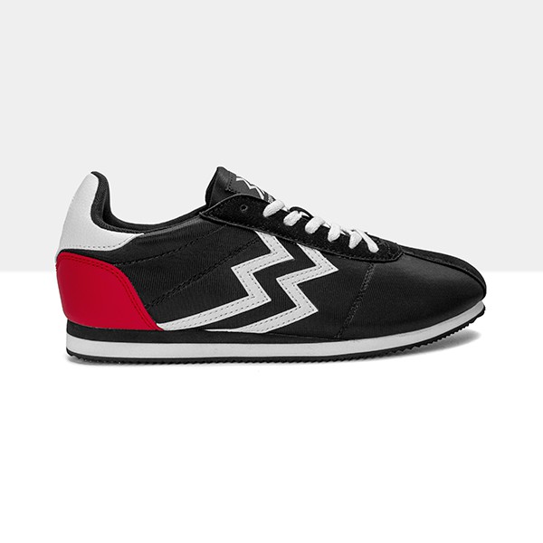 

Athletica Official Shop - AT 231 Black Red White | Sepatu Running | Sepatu Pria
