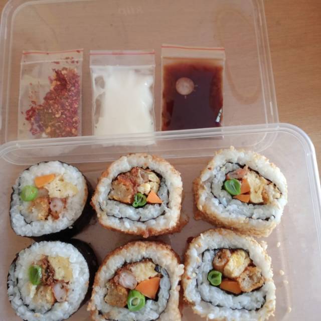 

Sushi Roll Home Made