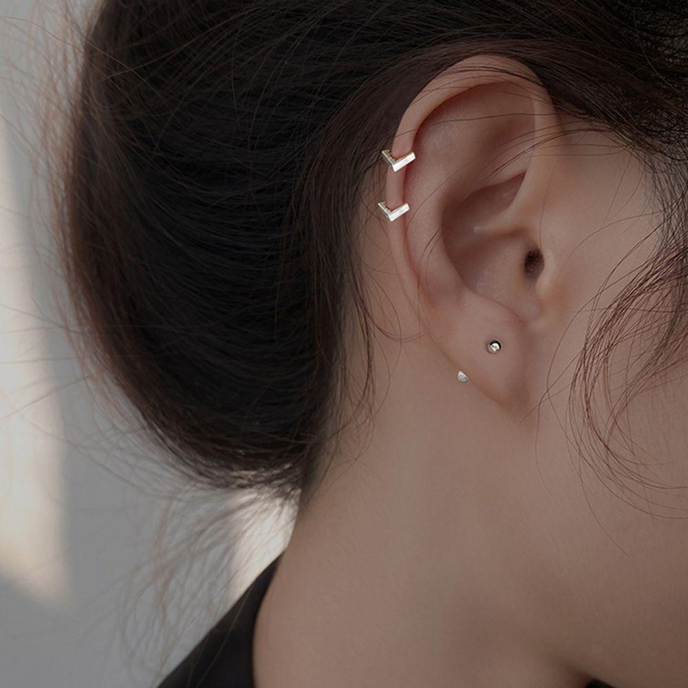 Mxbeauty Anting Segitiga Trendy Geometris Perempuan Lingkaran Anting Alloy Hip hop Pria Telinga Gesper