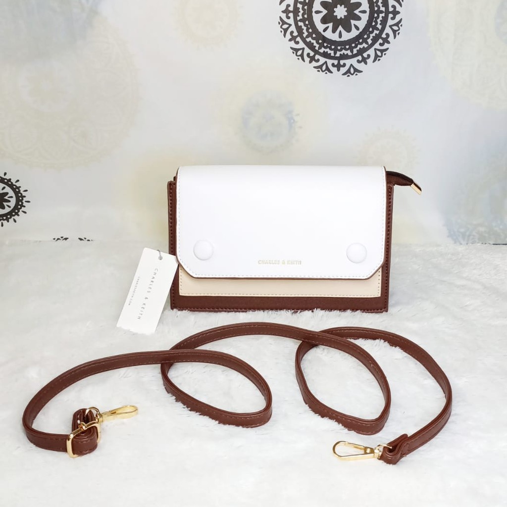 Tas Wanita Remaja Simpel Branded Cewek Kekinian Murah  G0T0 Tas Selempang Charls And Keith Mur