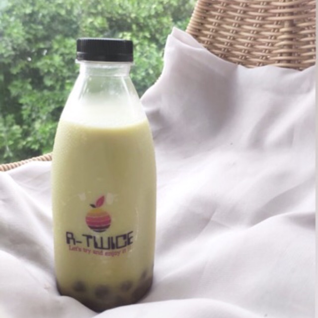 

RTWICE - Minuman Botol Rasa Greentea