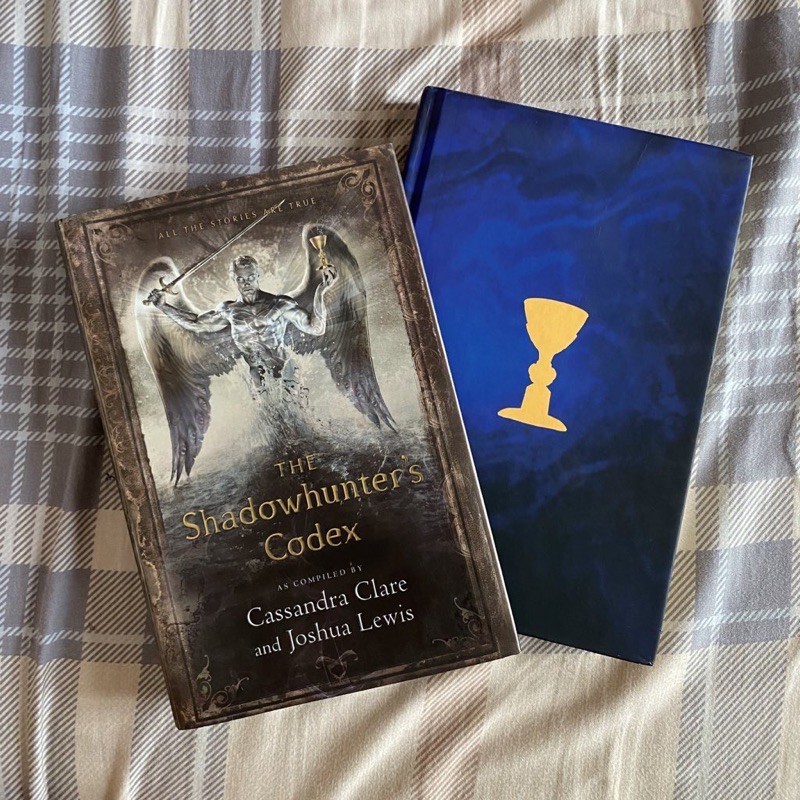 The Shadowhunter’s Codex - Cassandra Clare