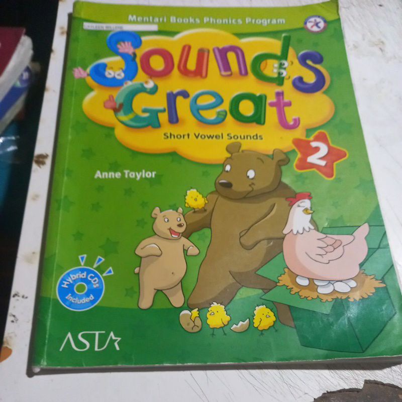 SOUNDS GREAT Short Vowel Sounds 2.