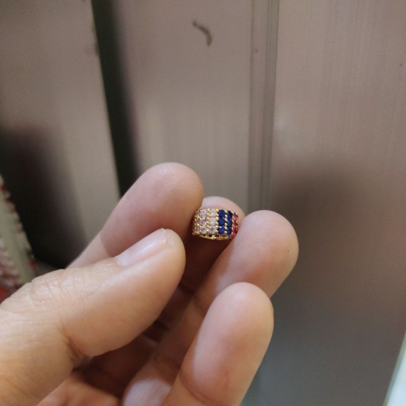 liotin  emas bola Dior mata model masuk kalung