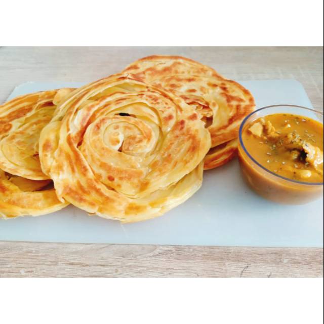 

Roti canai + kare ayam