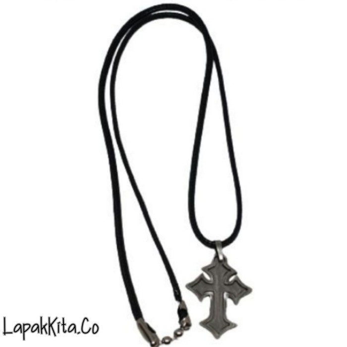 Kalung Salib / Kalung Salib Pria Wanita / Kalung Salib Titanium Silver