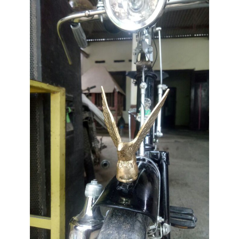 maskot sepeda garuda ontel kuningan logo sepeda ontel