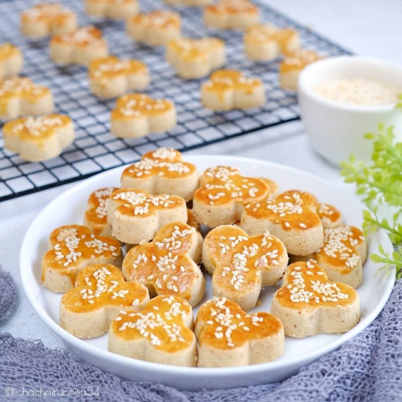 

Kue Kering Kacang Premium 250gr BELI 2 GRATIS 1 Kue Kacang Premium 250 ml