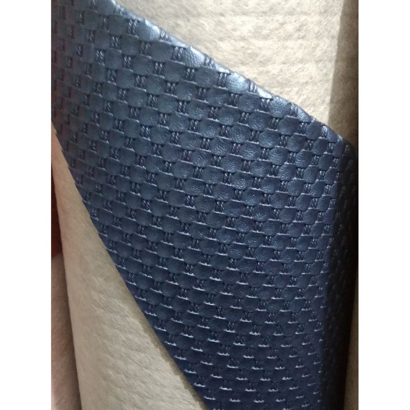 Bahan Kulit/sintesis Motif tikar Meteran