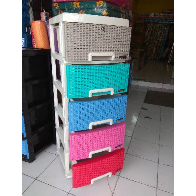 Lemari plastik napolly Contan BB500