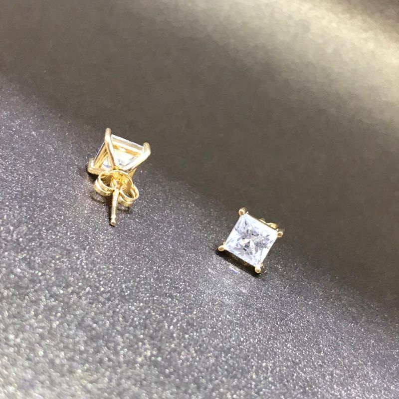 UBS  ANTING EMAS 700 AAE0493