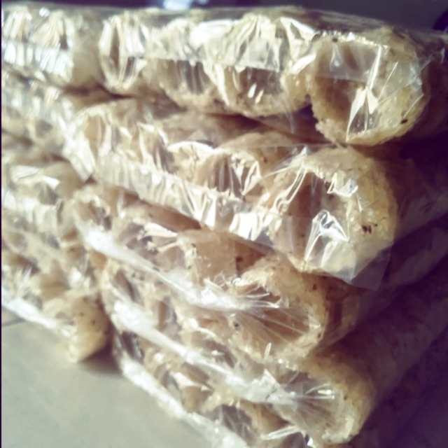 

Rengginan ikan lorjuk