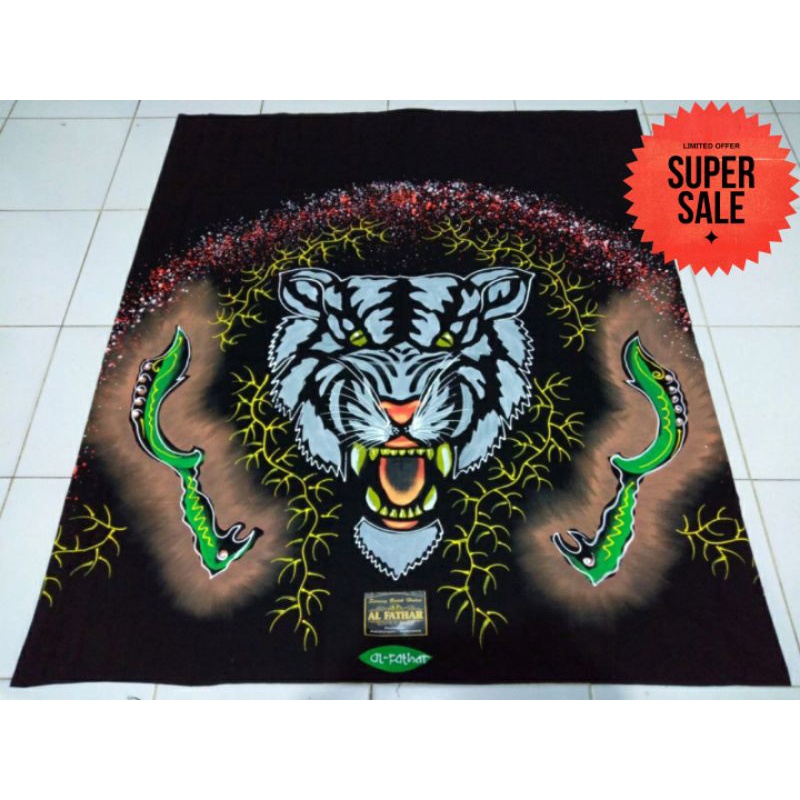 Ready Sarung Batik Lukis Motif Macan Kumbang Putih