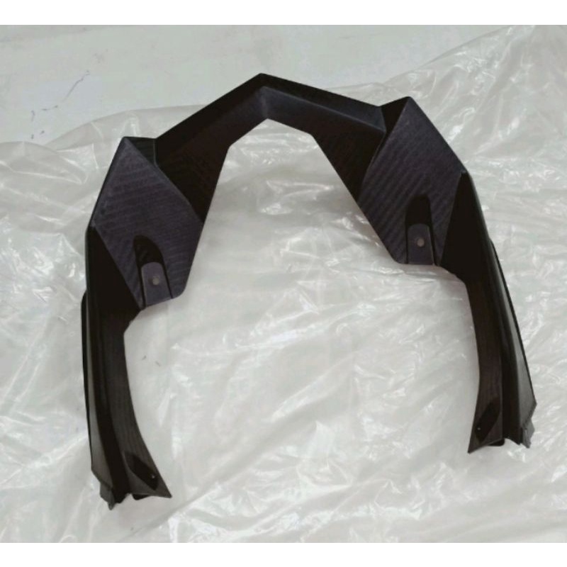 GARNISH VARIO 150/ VARIO 125 LED 2015-2017 ( Dudukan Lampu Depan)