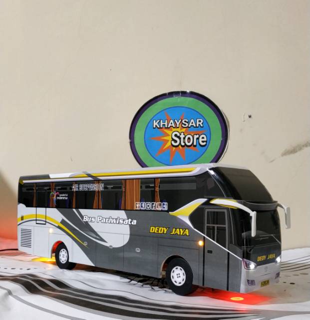 Miniatur Bus bis dedy jaya plus lampu