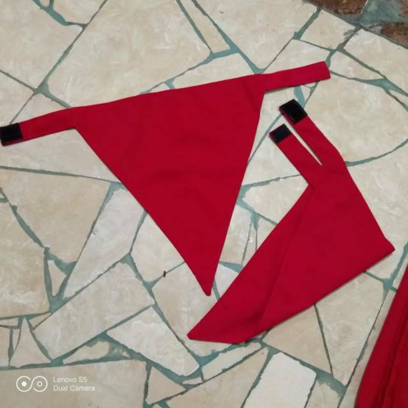 Syal/slayer Paskibra merah polos perekat