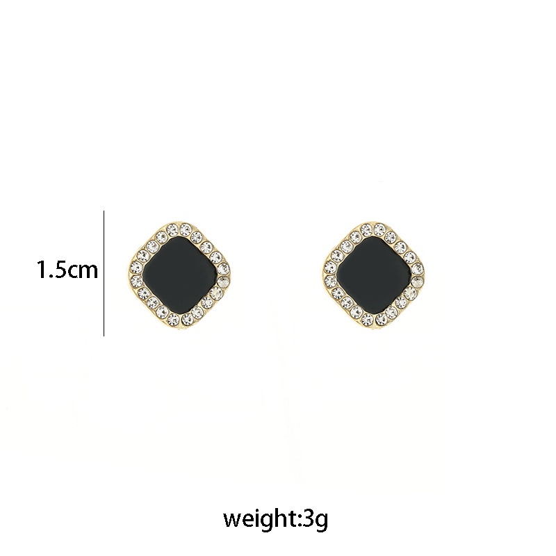 Anting Stud 925 Silver Bentuk Persegi Geometris Aksen Berlian