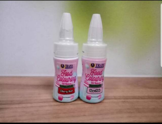 

Pewarna makanan,kue,puding,fondant merk Trans 50 gr( Hitam,Pink,Ungu)