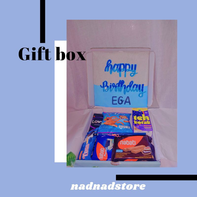 

GIFT BOX BIRTHDAY / GRADUATION / ANNIVERSARY / SNACK BOX HAMPERS BY NADNAD