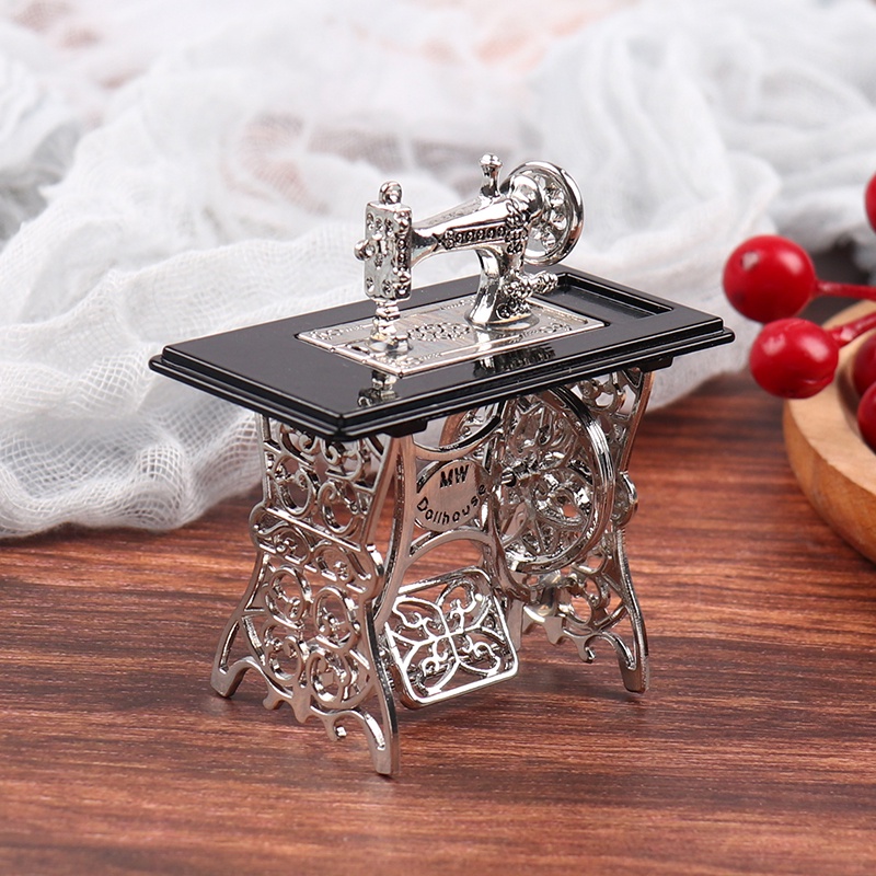 【beautifulhome12.id】Dollhouse Miniature Sewing Machine Furniture Toys Gifts Doll House Decor