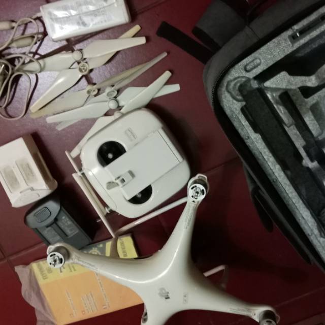 Drone DJI PHANTOM 4 PRO