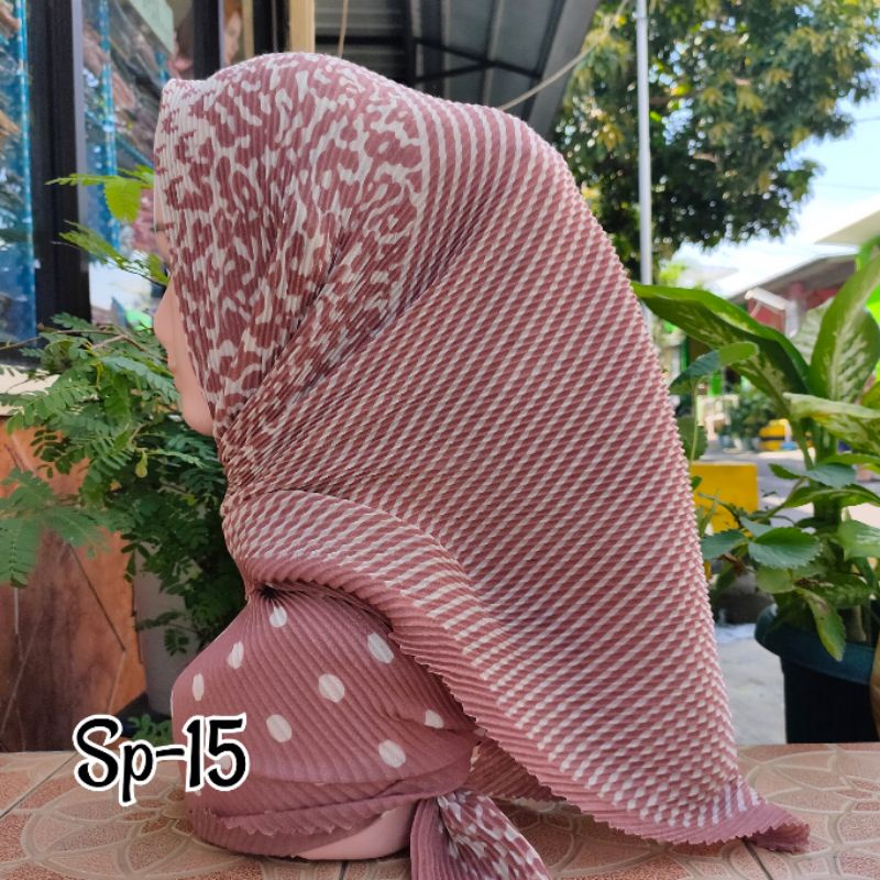 SEGIEMPAT PLISKET MOTIF / JILBAB SEGIEMPAT PLISKET / SEGIEMPAT VOAL / SEGI EMPAT PLISKET / VOAL MOTIF / JILBAB PLISKET-Sp-15