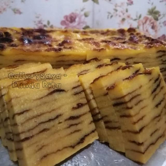 

Kue Maksuba khas Palembang