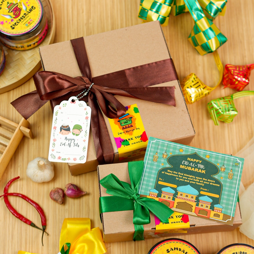 

HAMPERS IDUL FITRI LEBARAN/GIFT BOX SAMBAL DAPUR NYONYA JOY/PARCEL LEBARAN/PAKET HAMPERS LEBARAN/SAMBAL ENAK/HAMPERS IDUL FITRI