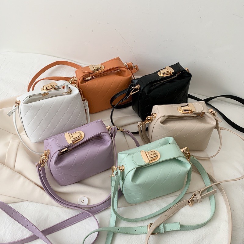 BD 2070 - TAS SELEMPANG WANITA IMPORT - TAS FASHION - TAS IMPORT - TAS JAKARTA - TAS CEWEK