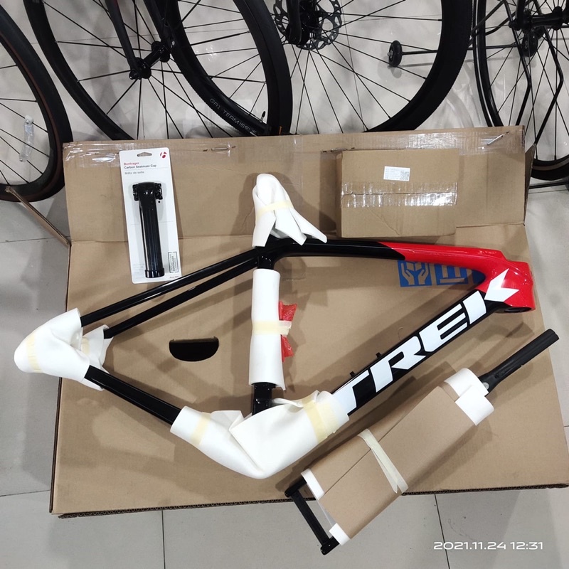 Frame sepeda Roadbike Carbon Trek SL6 size 50 52 dan 54