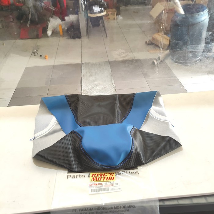 COVER SARUNG KULIT JOK XEON, AEROX 125, VARIO BIRU (44D-40)