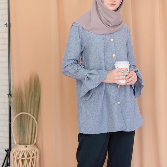 DORIS BLOUSE VANILLA HIJAB