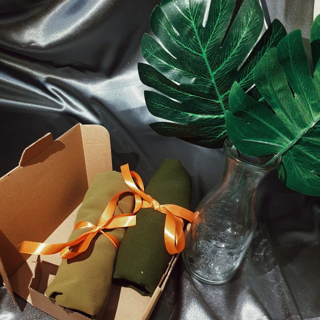 

GIFT BOX WISUDA / GIFT BOX ULTAH / GIFT BOX MURAH / GIFT BOX / HAMPERS MURAH