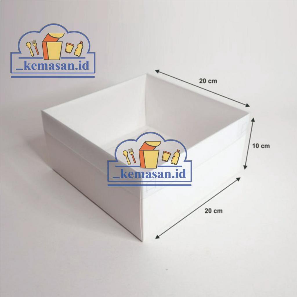 

DUS PUDDING TUTUP MIKA ALAS PUTIH 22X22X7