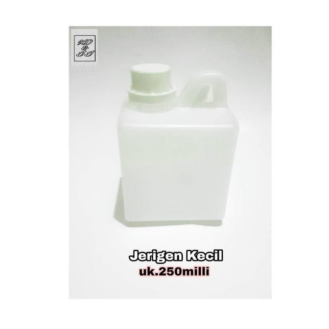 Jerigen Kecil Botol Plastik Kemasan Serbaguna Ukuran 250Milli