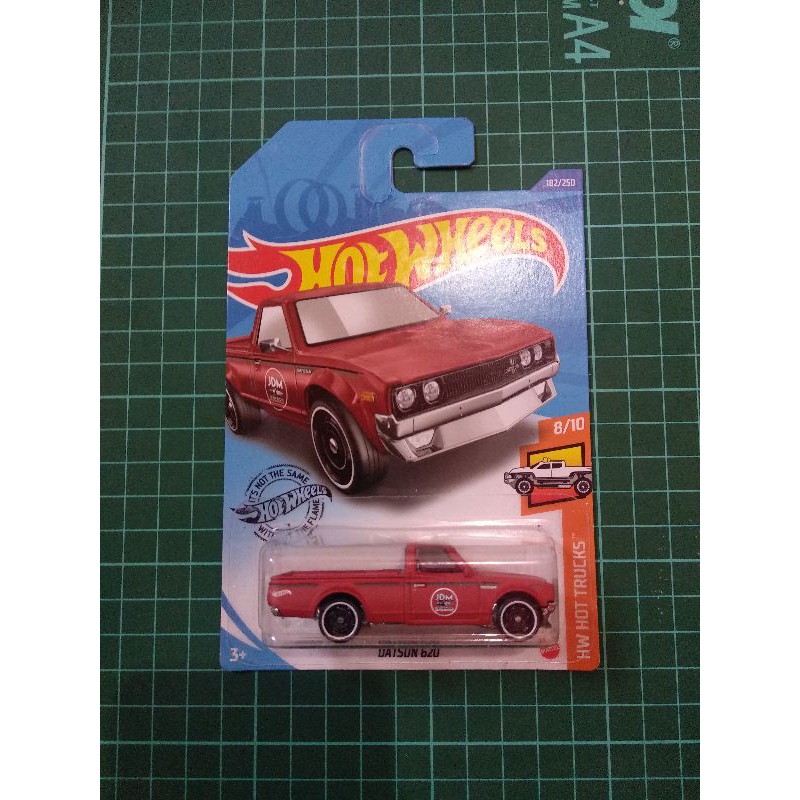 

HotwheelsDatsun620Merah