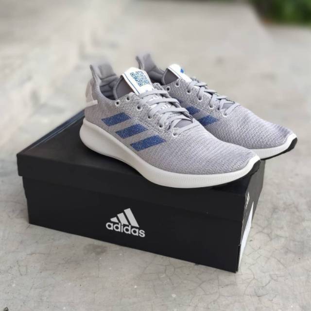 SEPATU PRIA ADIDAS ORIGINAL SENSEBOUNCE STREET M (F36922)