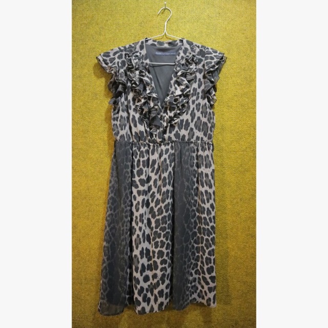 Zara Basic Dress Motif Leopard