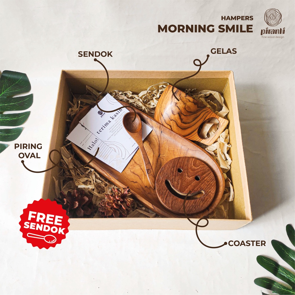 

KADO GIFT KOTAK BOX HAMPERS HAMPER SET PIRING SENDOK GELAS PERNIKAHAN WEDDING IMLEK LEBARAN GIFT SET