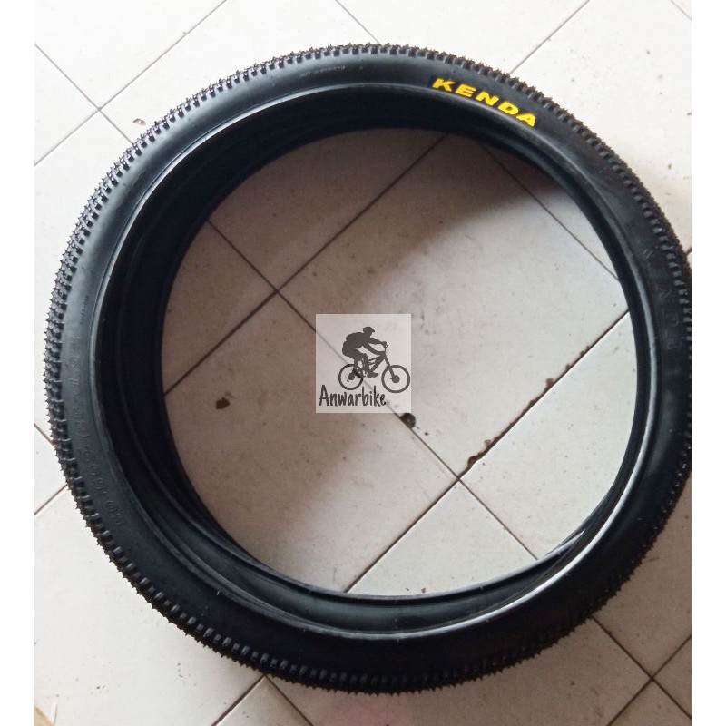 ban luar sepeda 26x1 95 hitam kenda