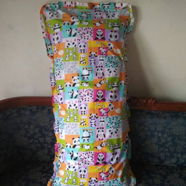 Sarung bantal cinta motif panda