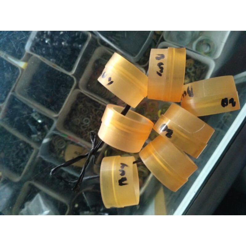 Karet manipol Teflon PE28