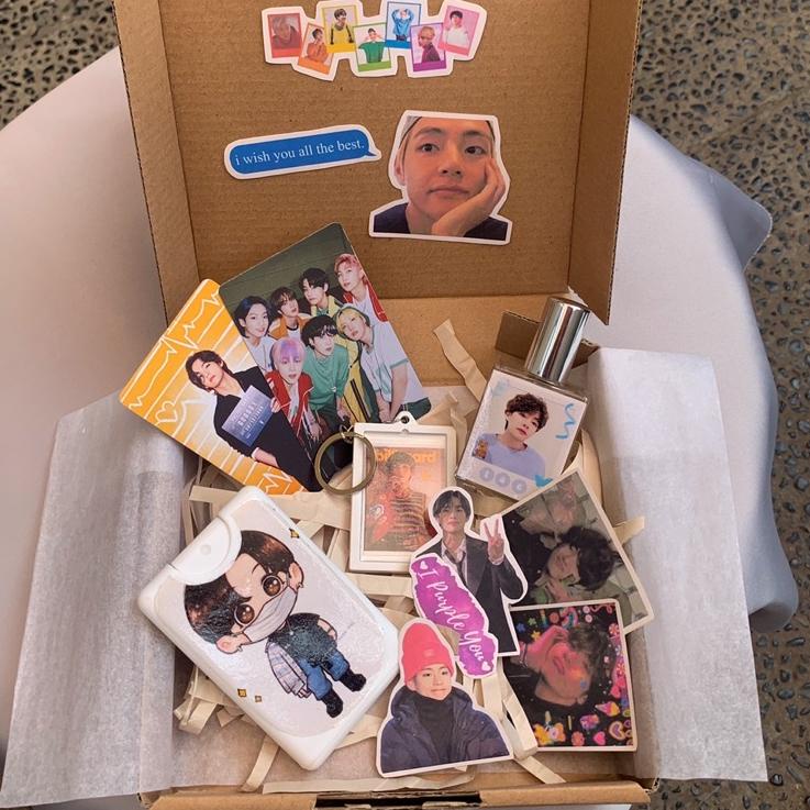 Tren Kekinian.. HAMPERS GIFT BOX SPECIAL BTS EDITION | GIFT BIRTHDAY | ARMY GIFT BOX