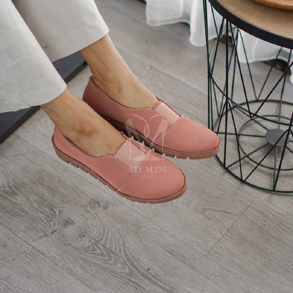 Mym2m Sepatu Wanita Slip On Kekinian Kasual Terlaris Rezilia