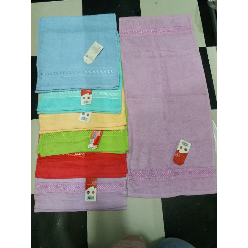 HANDUK MERAH PUTIH KECIL (70 × 30 )