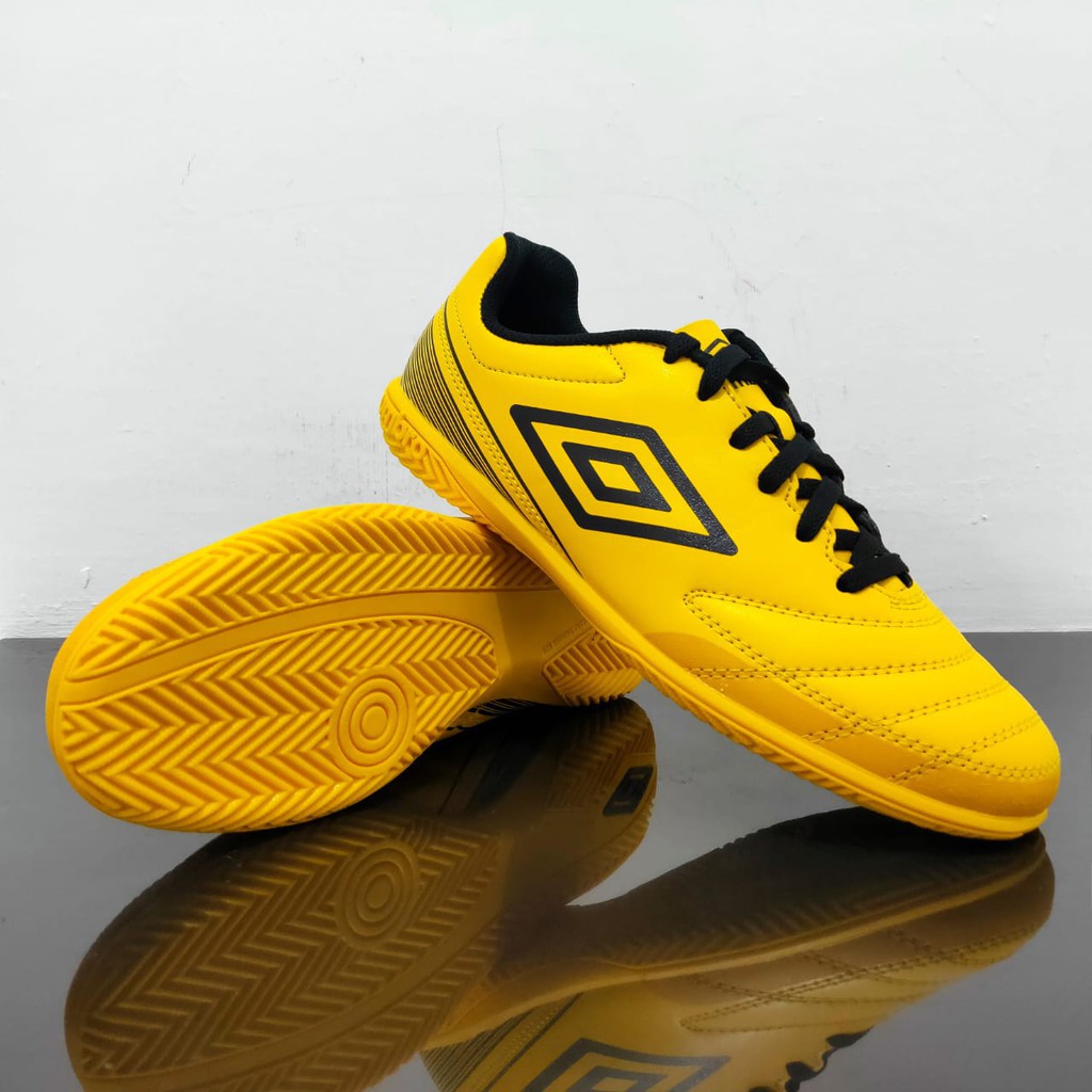 Umbro Sepatu Futsal Classico Vii Ic - Yellow