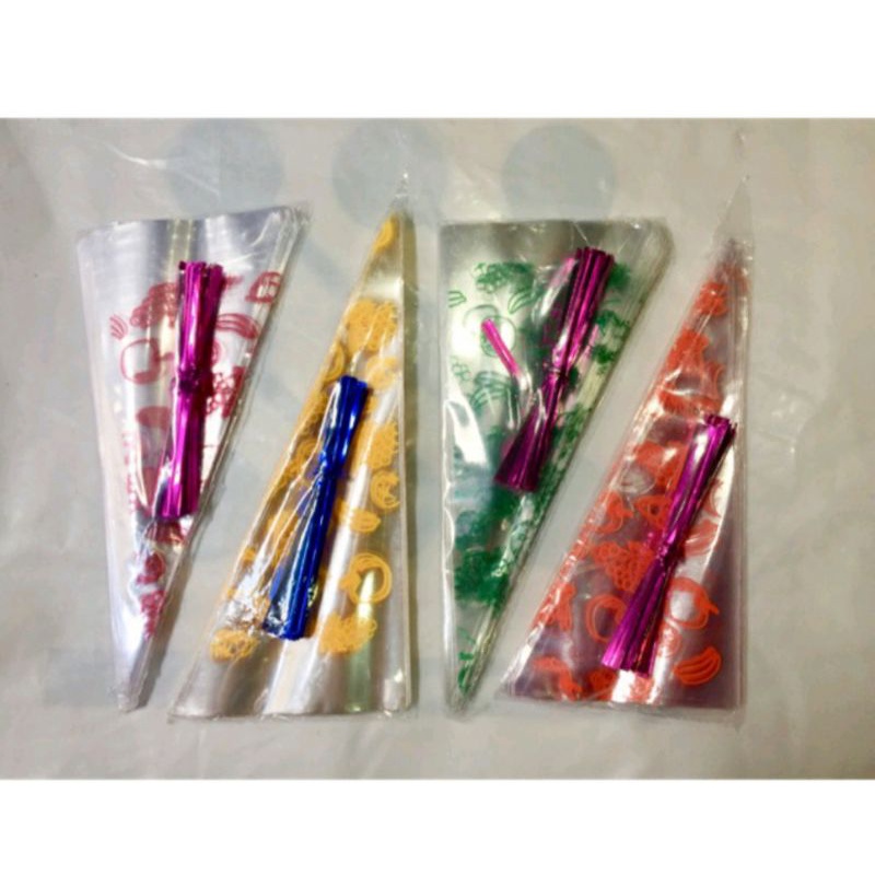 

plastik contong kacang | plastik segitiga