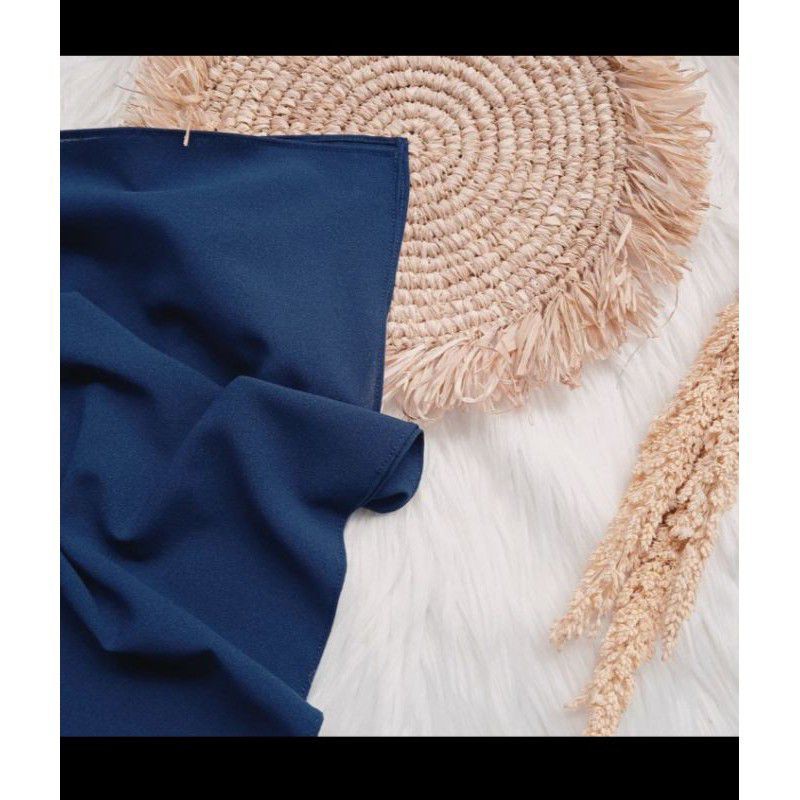 Pasmina Diamond Ceruty 180x75 Pashmina Panjang sabyan Basic Non Instan hijab Terlaris-Pashmina Navy